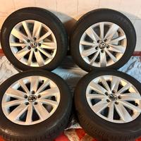 Gomme 215/55/16 e Cerchi Volkswagen