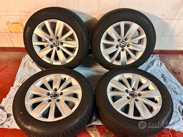 Gomme 215/55/16 e Cerchi Volkswagen