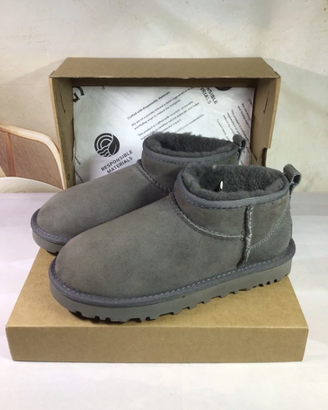 UGG Classic Ultra Mini  grigio  EU 38