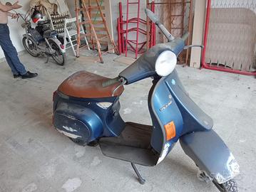 Vespa V anni 90
