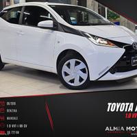 TOYOTA Aygo 1.0 VVT-i 69 CV 5p. x-cool