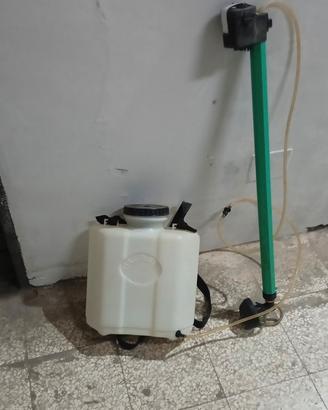 Pompa per diserbare