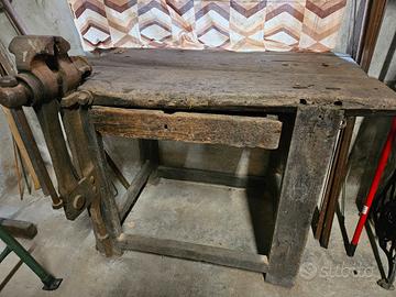 Banco da lavoro fabbro in legno massiccio