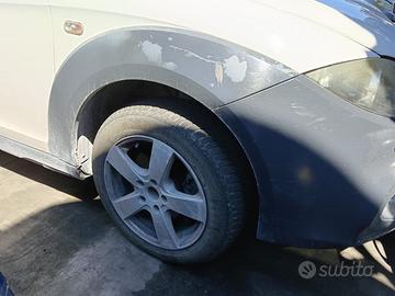 HYUNDAI GETZ 2006, PARAFANGO ANTERIORE DESTRO E SI