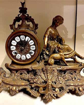 Orologio da tavolo antico