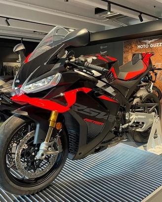 Aprilia RSV4 1100 FACTORY DARK KRAKEN