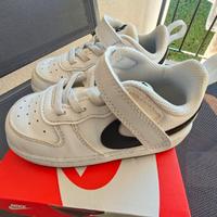 Nike bambino tg 25