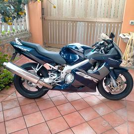 CBR600F