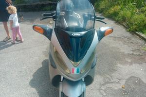moto malaguti madison 250cc