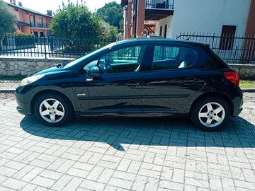 Peugeot 207 benzina  neopatentati 