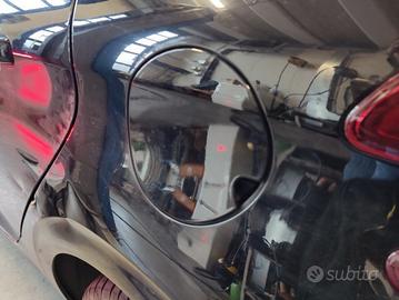 Sportello carburante PEUGEOT 208 1560cc HDI del 20
