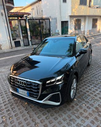 Audi Q2 s line 1.5 benzina