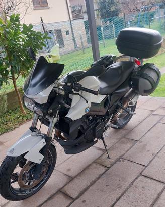 bmw f 8oo r 