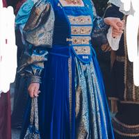 abito medievale, sfilate storiche