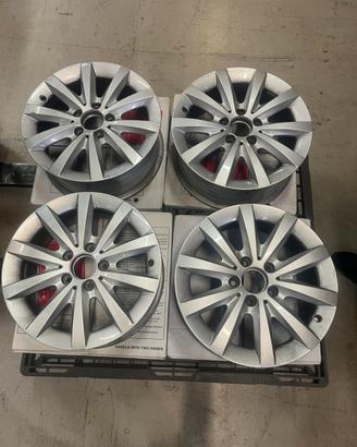 Cerchi in lega originali Mercedes Classe A 16”