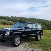 Jeep Cherokee Limited Asi