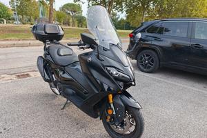 Yamaha TMAX 560 Tech MAX 2024 – 24.138 km – Garanz