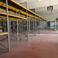 Scaffalatura metallica industriale