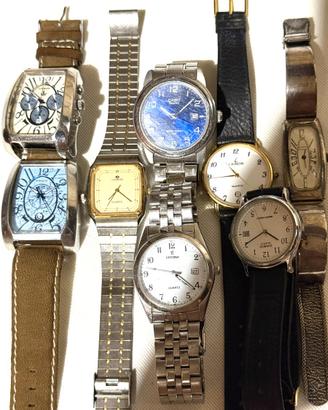 Lotto Stock 8 Orologi Uomo/Donna Vintage e Moderni
