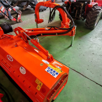 Trincia fresa terra trattore