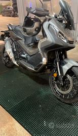 Honda xadv 750