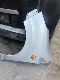PARAFANGO ANTERIORE SINISTRO NISSAN PIXO ANNO:2010