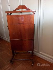 Servomuto Stirapantaloni Reguitti vintage in legno