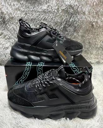 Versace chain reaction