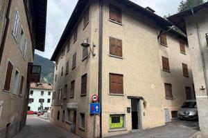 Immobile in asta di 50 m² con 3 locali a Carisolo