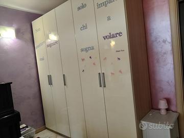 Armadio 5 ante