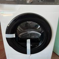 Asciugatrici e lavatrici nuove con piccoli graffi