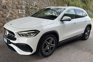 Mercedes GLA 200d PREMIUM
