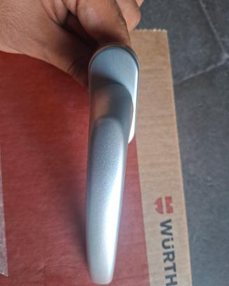 Maniglie infissi pvc