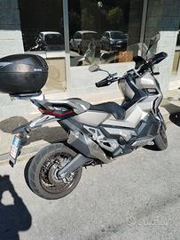 Honda adv 750 anno 2020 km 37000