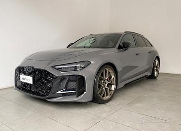 AUDI RS5 station wagon