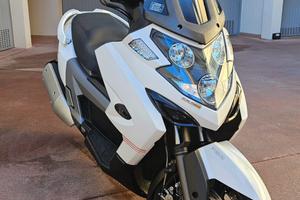 Kymco My Road 700