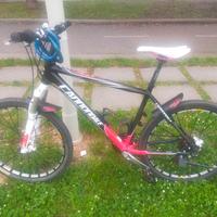 Bicicletta Mountain-bike Cannondale in carbonio 