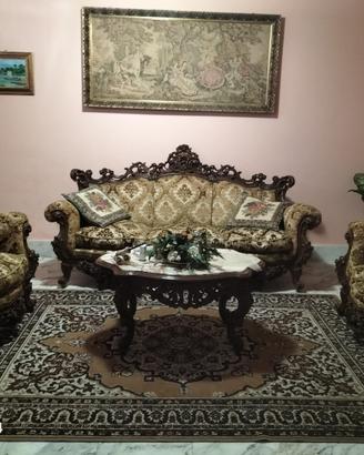 Salotto fatto a mano 1900