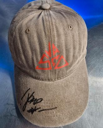 Cappello Vasco Rossi autografato di persona
