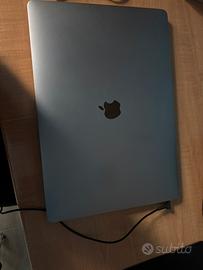 Macbook Pro  15” 2017