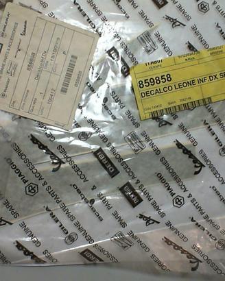 DECALCO LEONE INF.DX SEMISCUDO SR APRILIA 859858