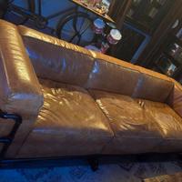 Divano in pelle stile Industrial Maison du Monde 