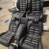Interno completo in pelle Ferrari FF