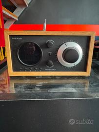 Radio Tivoli Audio  Model One