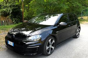 VOLKSWAGEN Golf 7ª GTD 2016