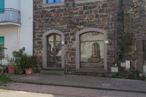 Locale commerciale versatile per varie attività