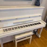 Pianoforte verticale bianco Yamaha U1N