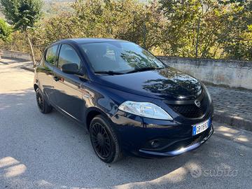Lancia Ypsilon 1.2 69 CV GPL Ecochic Gold 2020
