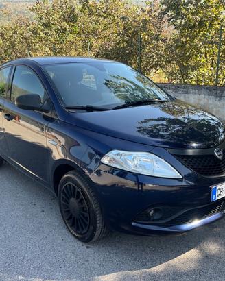 Lancia Ypsilon 1.2 69 CV GPL Ecochic Gold 2020