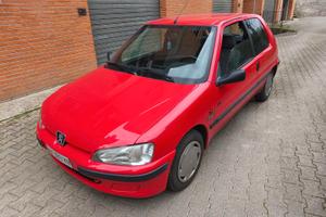 Peugeot 106
